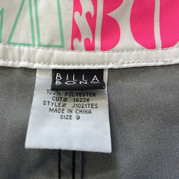 BILLABONG Weathered Board Shorts 9 - Picture 7 of 9